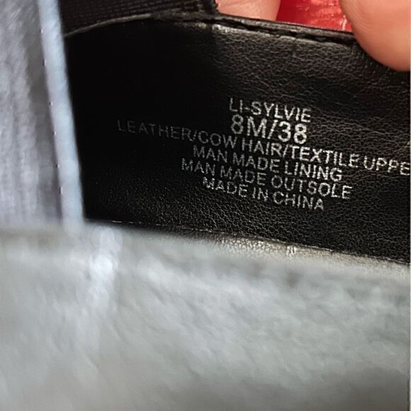 Lori Goldstein | Animal Print Black Leather Platform Sneakers - Picture 7 of 9